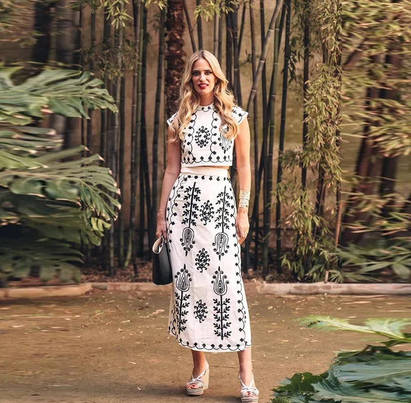 Camilla | Conjunto estampado de top y falda