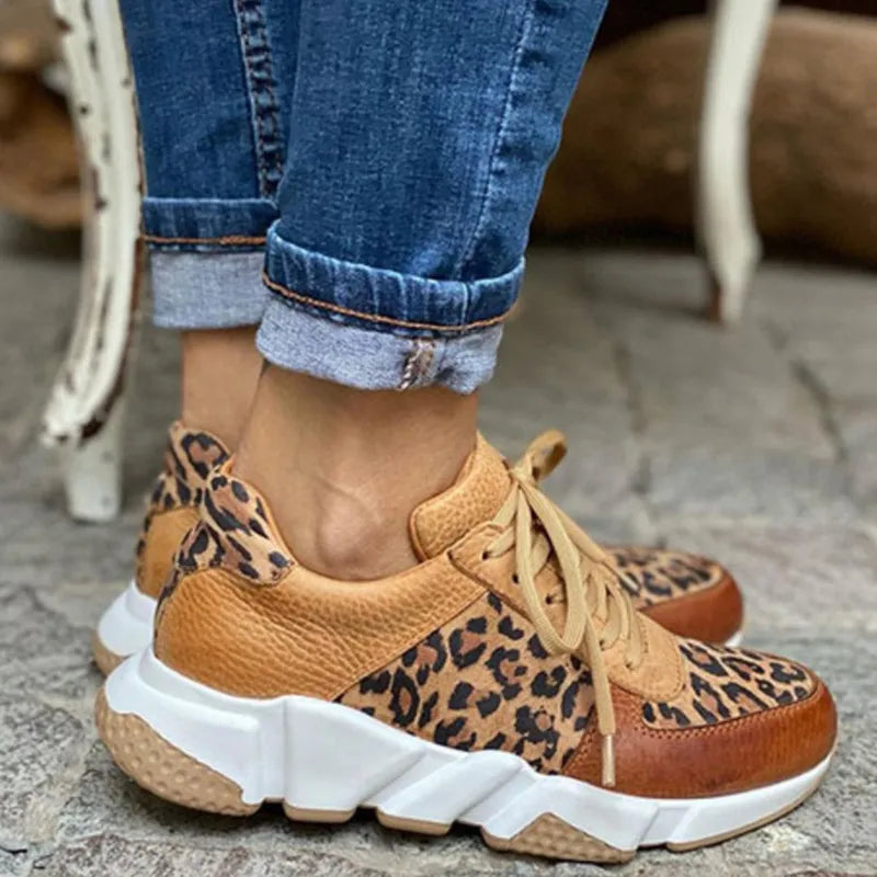 Crissa - Zapatos de Leopardo Cómodos