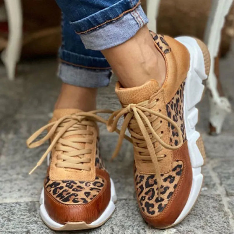 Crissa - Zapatos de Leopardo Cómodos