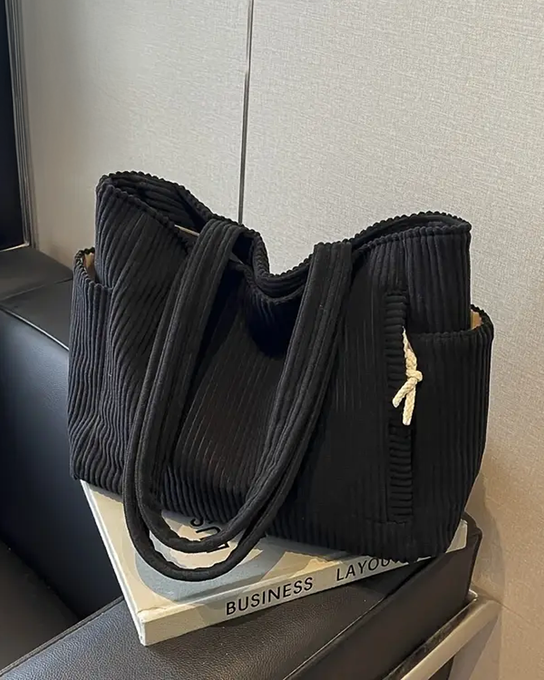 Tilda – Bolsa de mano con detalle de cordón