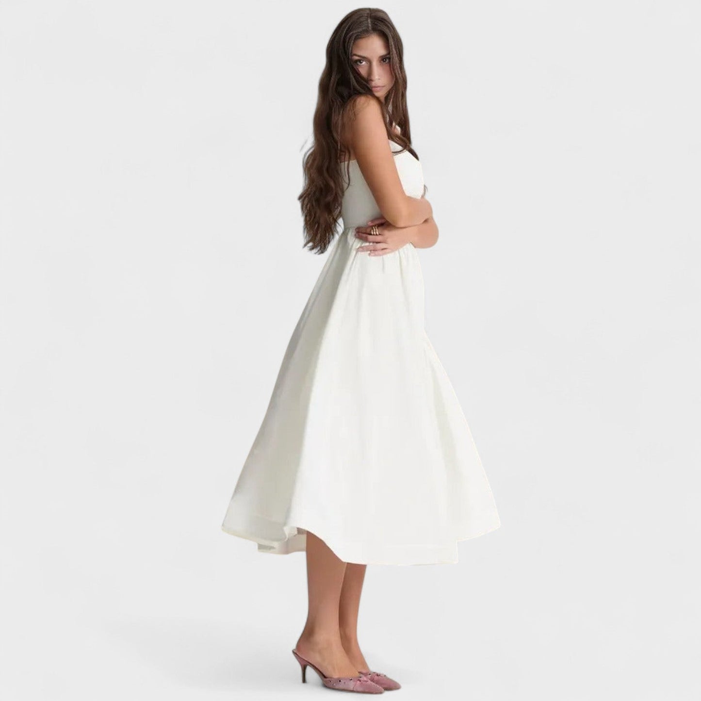 Isadora – El vestido midi que danza con el viento