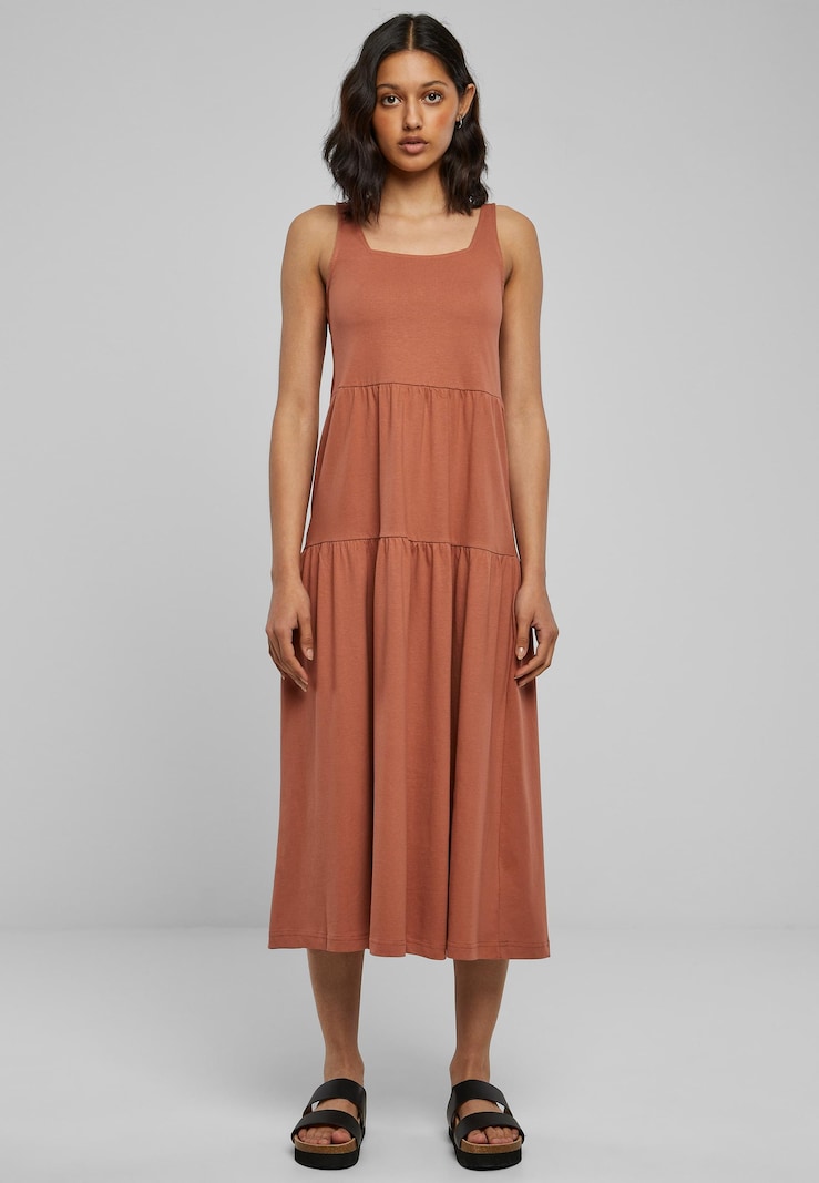Vestido midi informal de verano con tirantes y diseño clásico