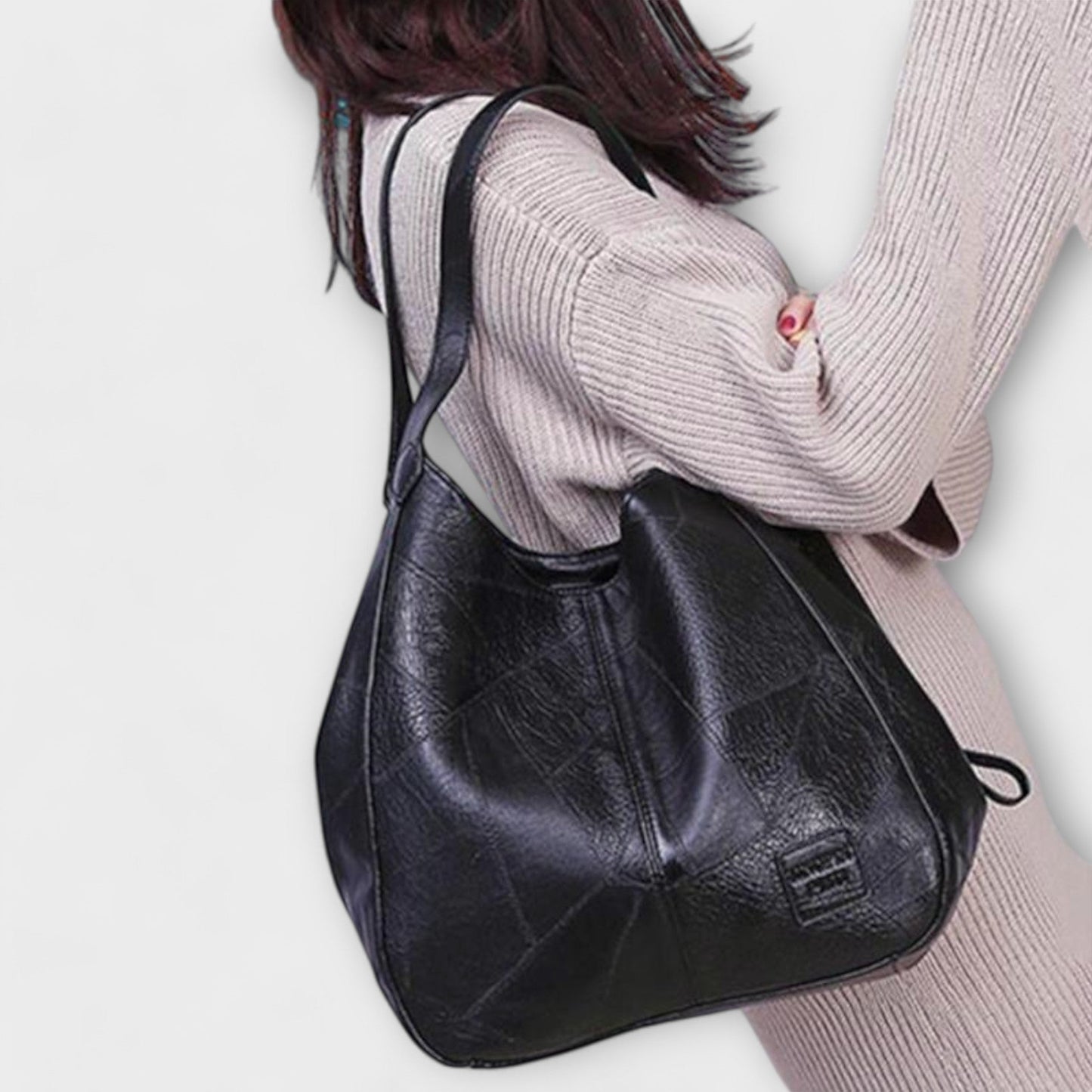 Rita. – Bolso de cuero vintage