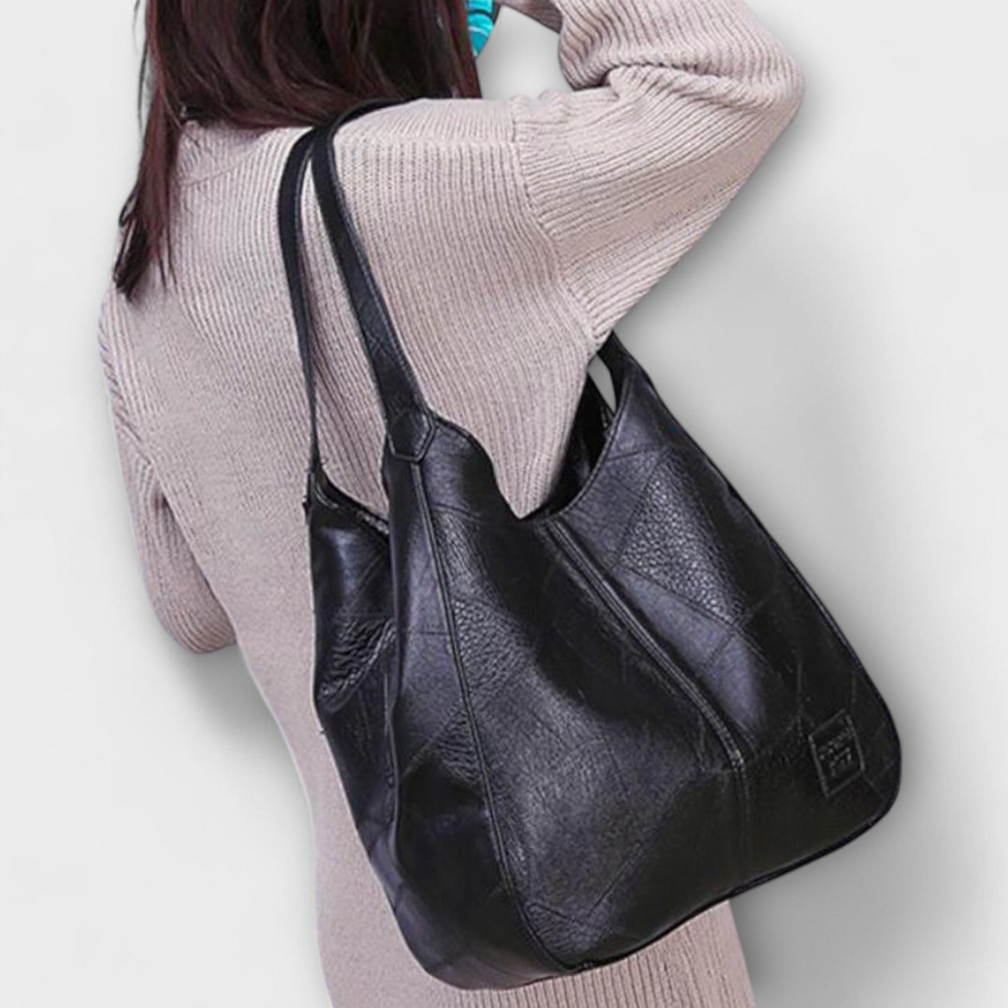 Rita. – Bolso de cuero vintage