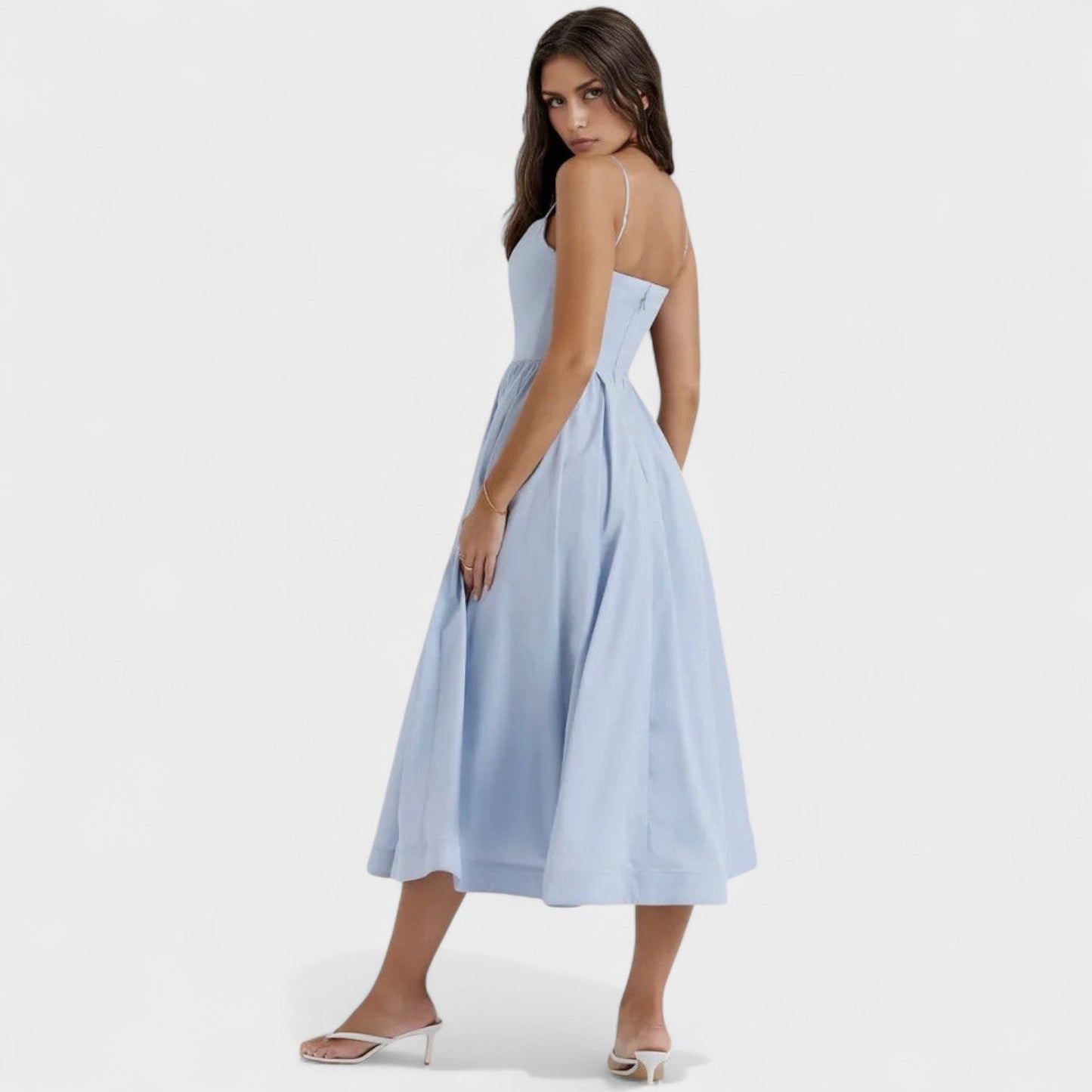 Isadora – El vestido midi que danza con el viento