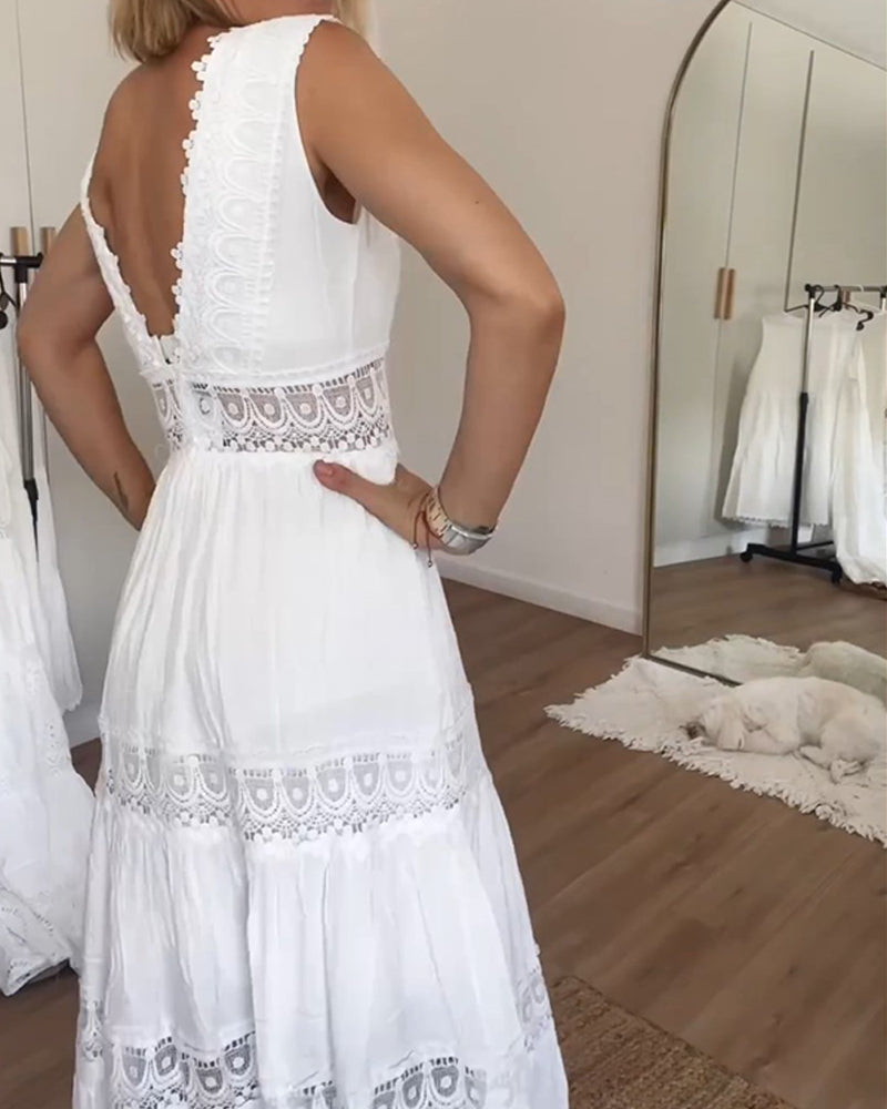 Aurélie | Vestido elegante de encaje con escote en V