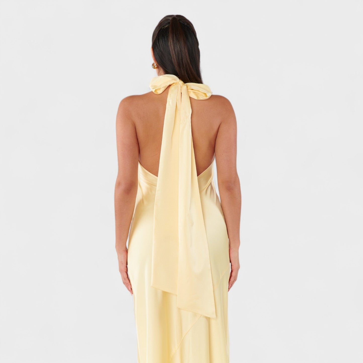 Martina – Vestido Satinado de Lazo