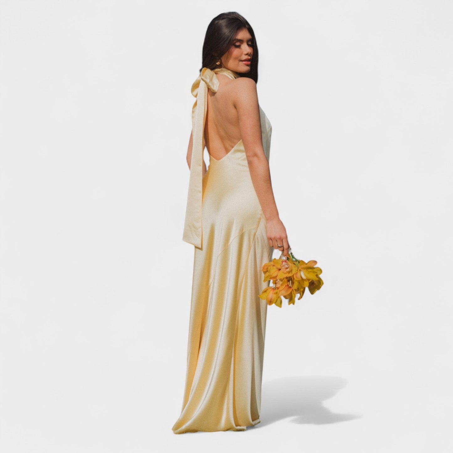 Martina – Vestido Satinado de Lazo
