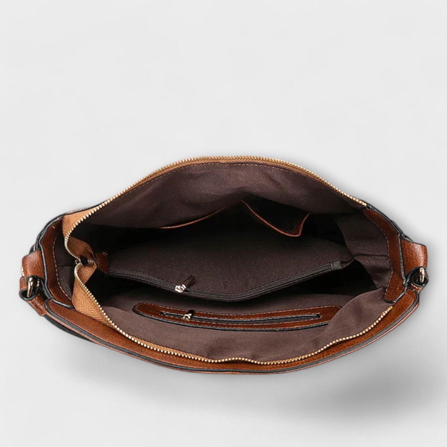 Rita. – Bolso grande