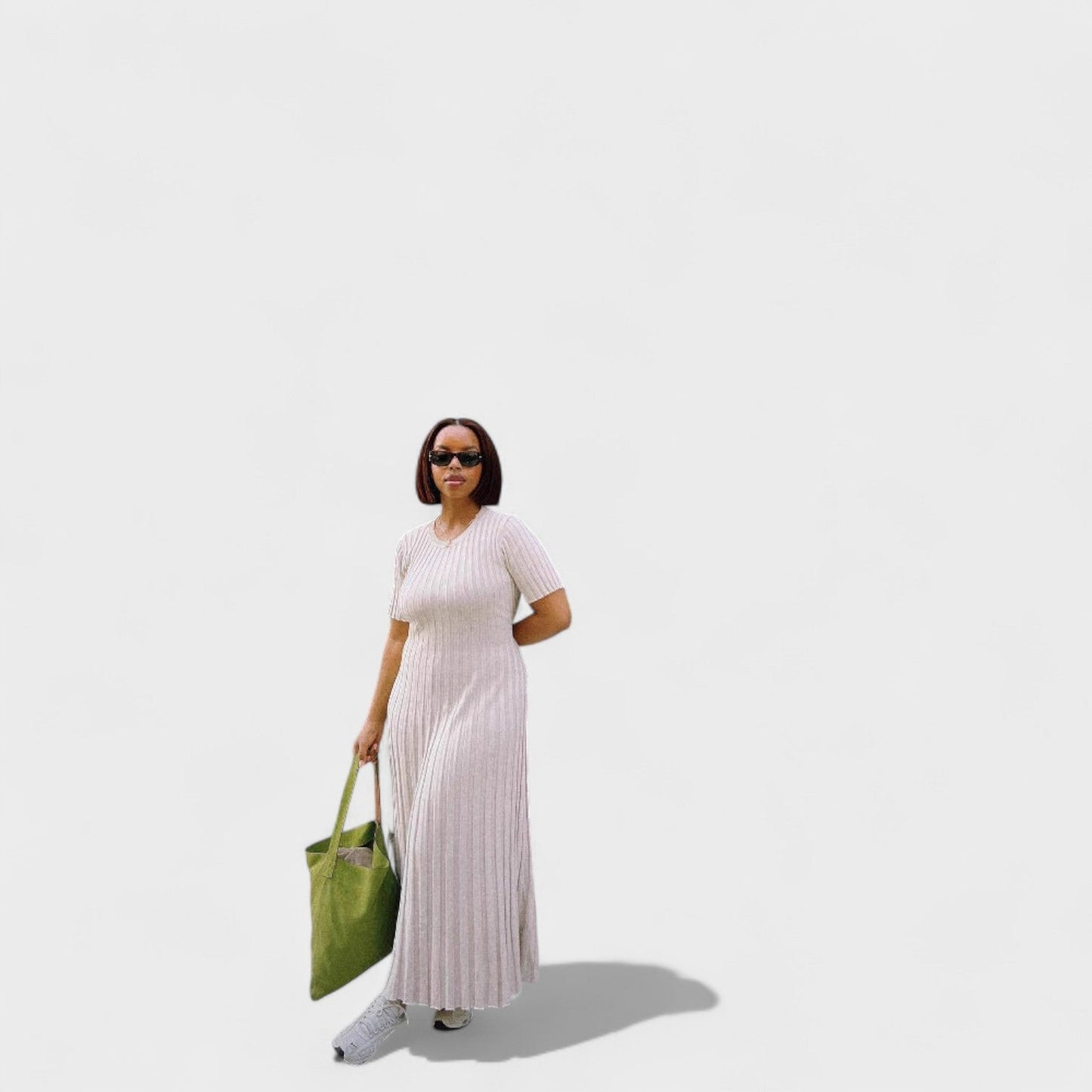 Camila – El vestido de punto que abraza tu estilo natural