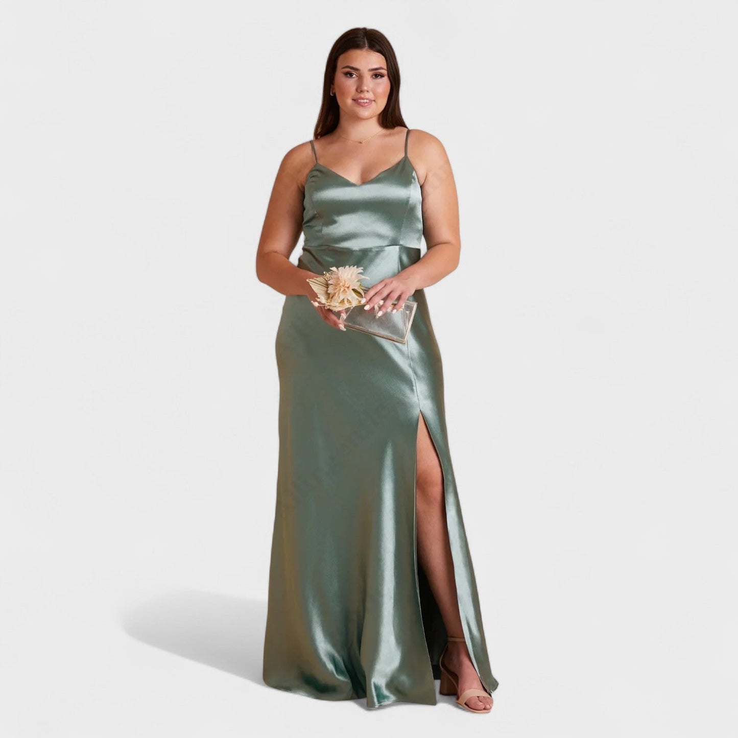 Lucía Satinada – Vestido Largo con Abertura