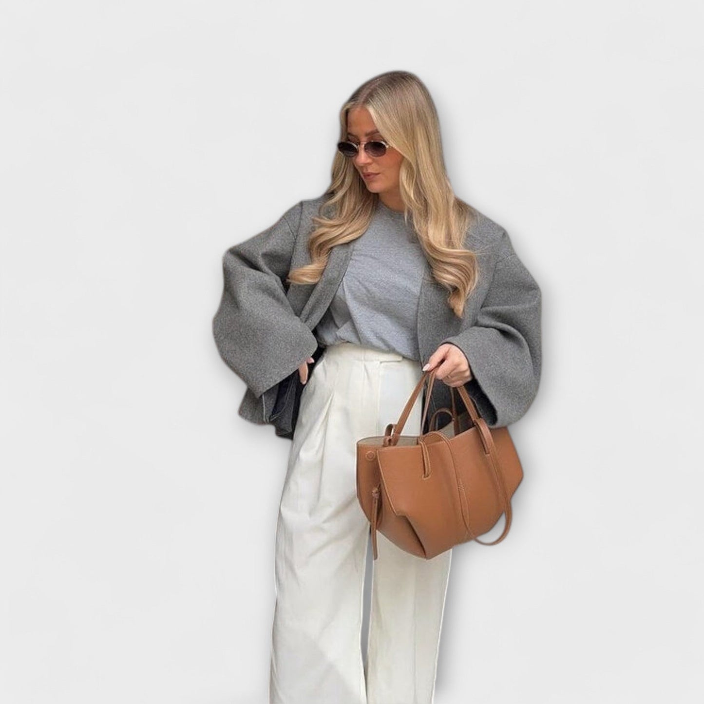 Rita. – Vintage Tote Bag