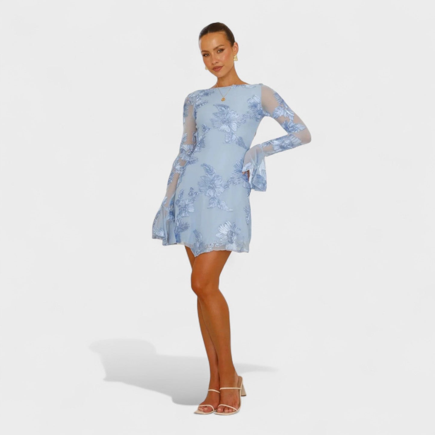 Julia – Vestido Encanto Floral