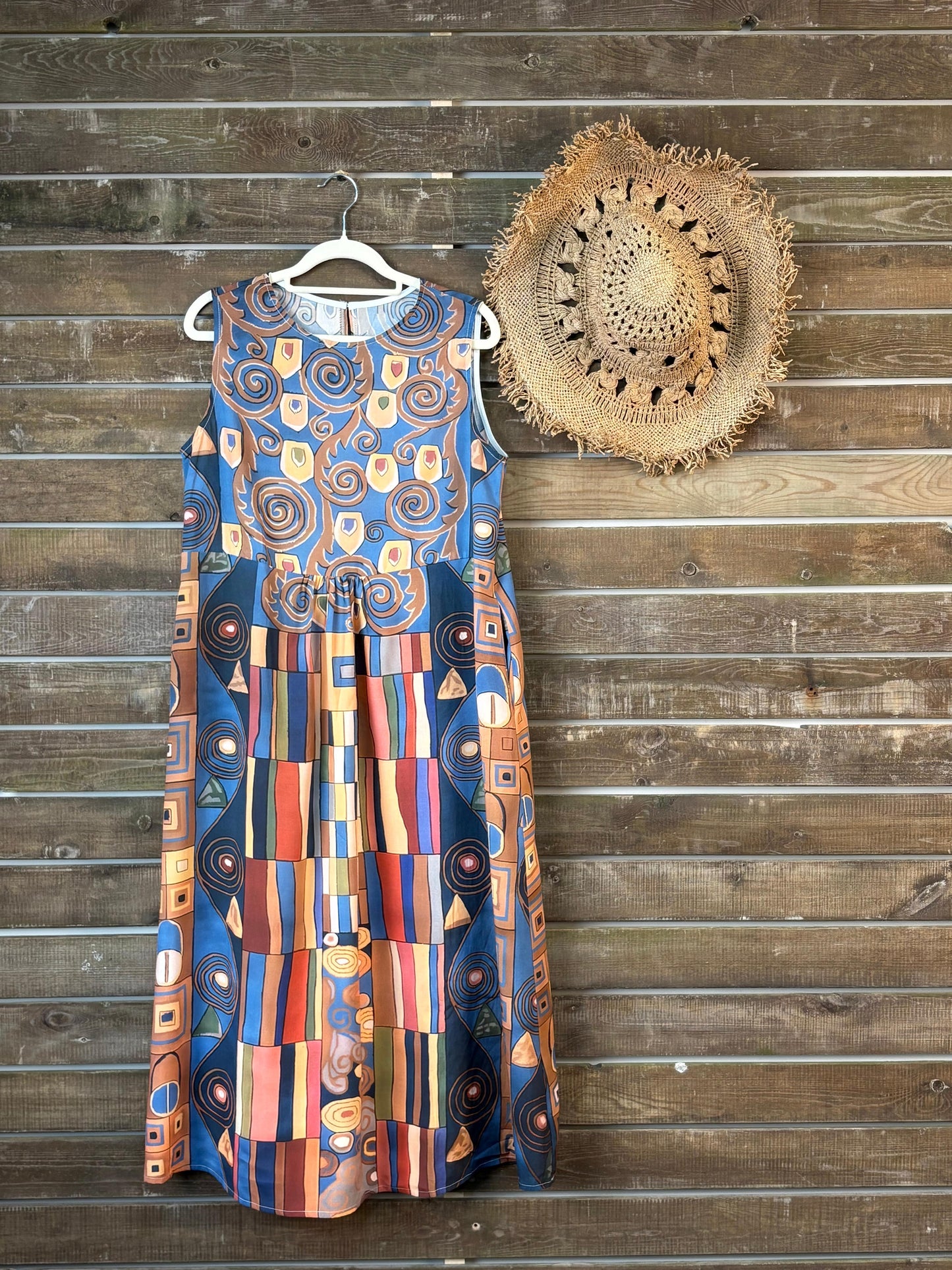 Mirka | Vestido sin mangas para mujer con patrón geométrico abstracto