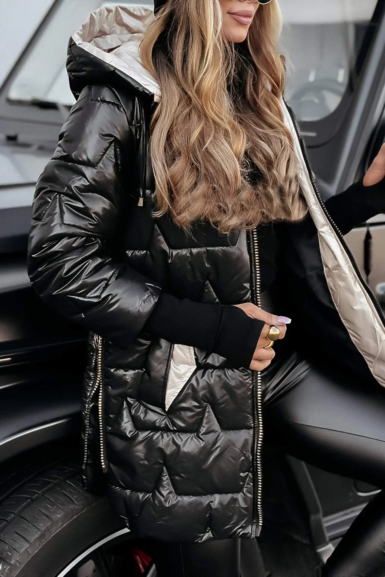 Nolwen - Abrigo de Invierno Elegante con Capucha y Acolchado
