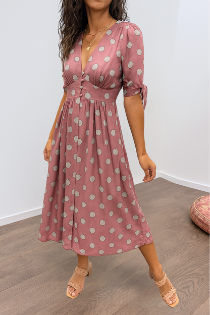 Brigitte™ | Elegante vestido de lunares con escote en V