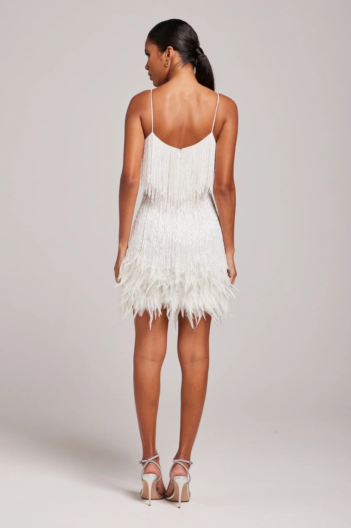 Brielle - Mini vestido de plumas