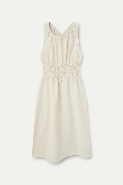 Vestido midi casual con espalda cruzada y estilo moderno
