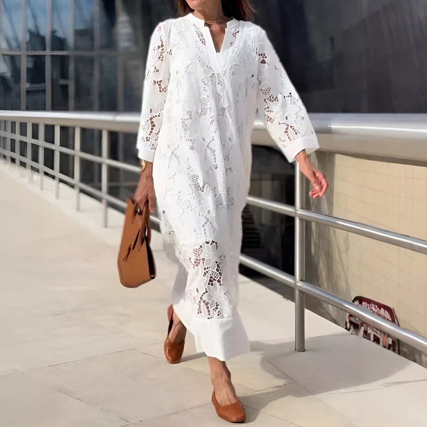 Klara | Vestido de encaje bordado para mujer