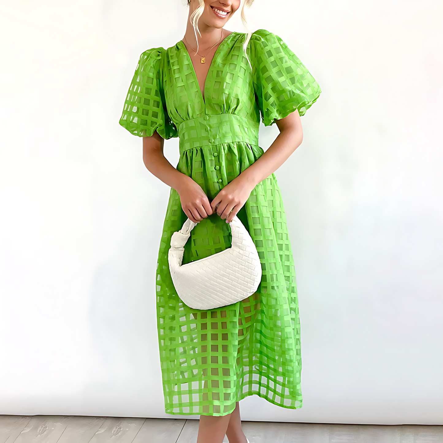 Vestido midi elegante para verano con mangas cortas abullonadas