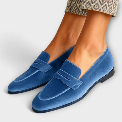Zapatillas Louise en Velluto con Estilo Atemporal