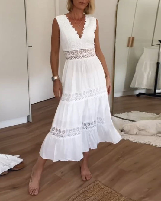 Aurélie | Vestido elegante de encaje con escote en V