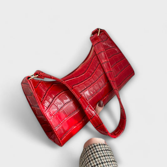 Rita. – Bolso de cuero brillante