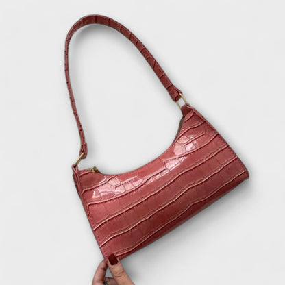 Rita. – Bolso de cuero brillante