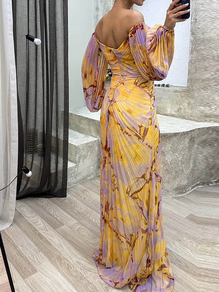 Helena | Vestido Maxi Plisado en Tonos de Puesta de Sol