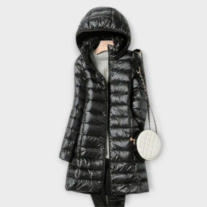 Annika – Chaqueta de plumas ultraligera e impermeable