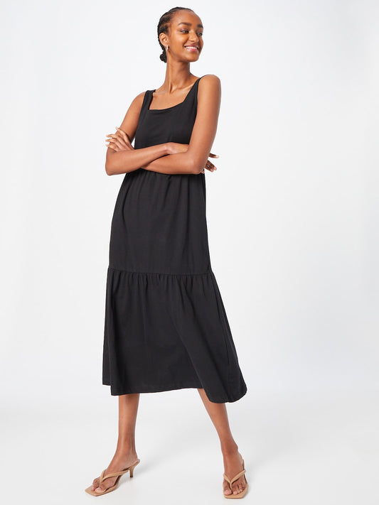 Vestido midi informal de verano con tirantes y diseño clásico