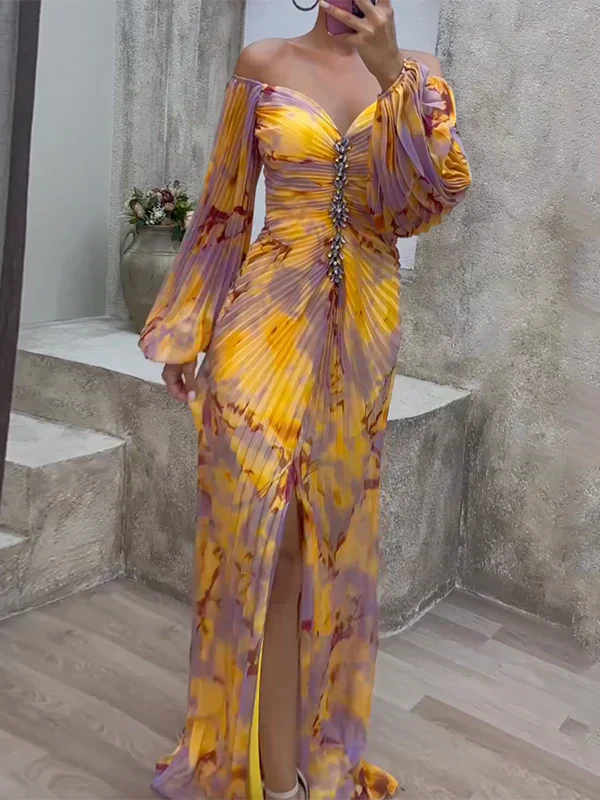 Helena | Vestido Maxi Plisado en Tonos de Puesta de Sol