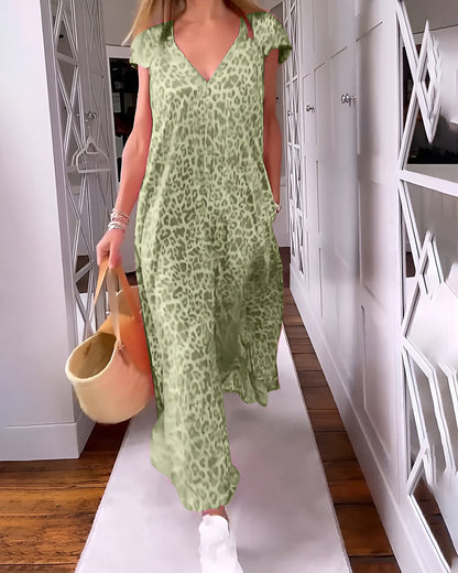 Véronique | Vestido largo de cuello en V con estampado y mangas cortas
