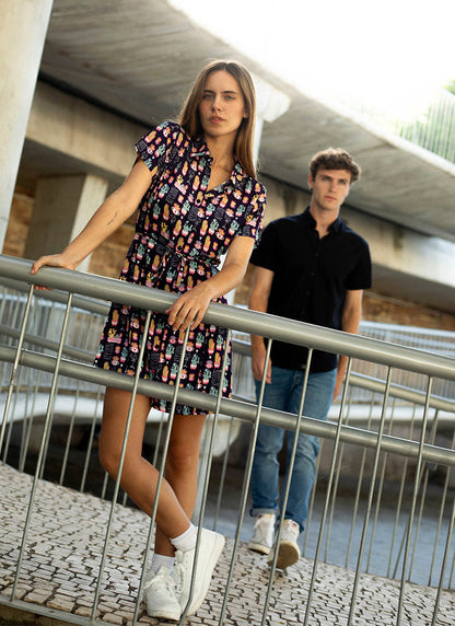 Vestido corto casual con mangas cortas para un mira diario con estilo