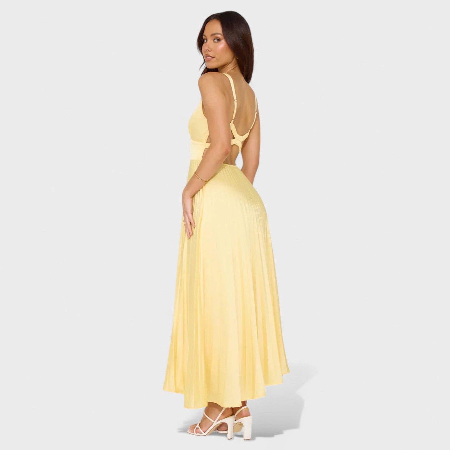 Solène – Vestido Plisado Midi Amarelo